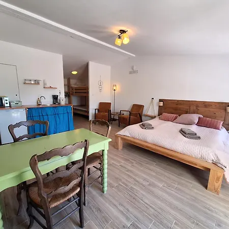 Casa Dani Studio Gina, Tomar Bed & Breakfast