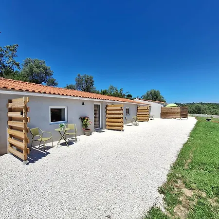 Casa Dani Studio Gina, Tomar Bed & Breakfast